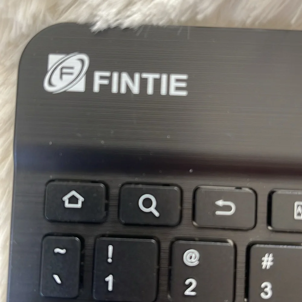 Finite Brand Ultrathin Bluetooth Keyboard